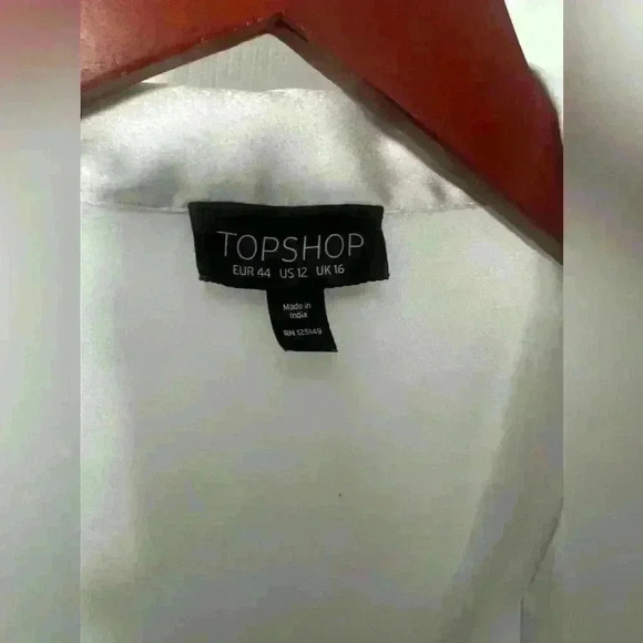 TopShop PJ top 100% Polyester size 12 - Picture 4 of 4